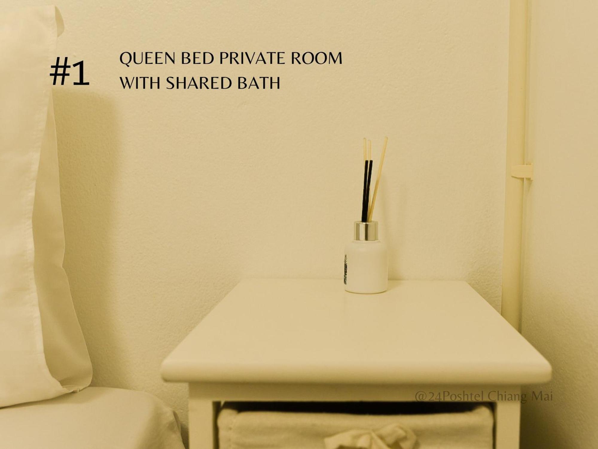24 Poshtel Chiangmai Pansiyon Chiang Mai Oda fotoğraf